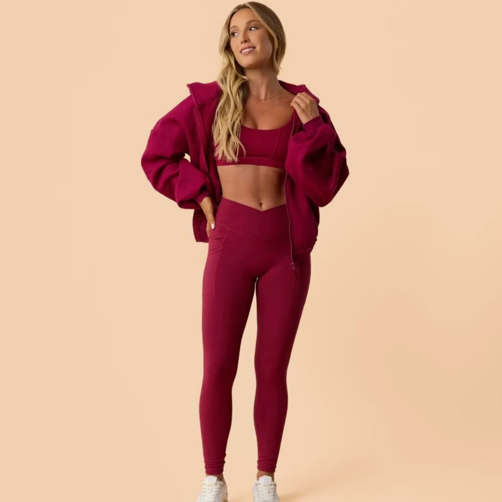NWT Blogilates Marshmallow Full Zip Hoodie - Burgundy Raspberry - Picture 6 of 7